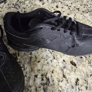 Puma Men's Black Athletic Sneakers